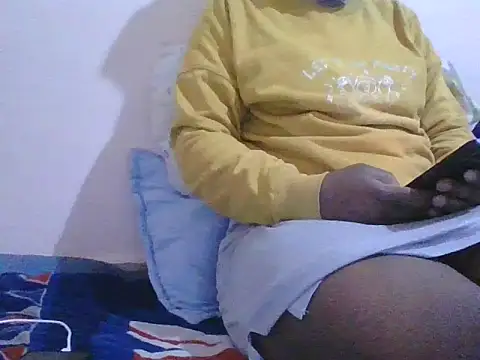 queenm5 online show from July 2026 02:20:02 AM