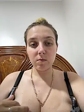 Loulou fck online show from July 2026 08:11:01 PM