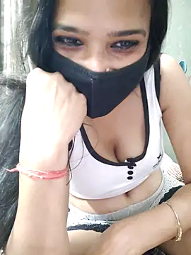 Amrita Thakur01 online show from June 2026 05:25:01 PM