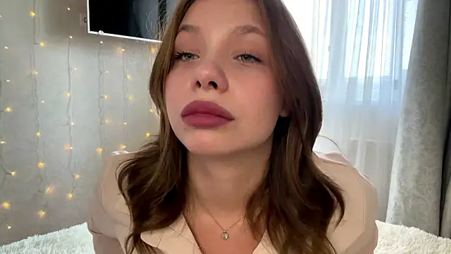 Lia be mine online show from July 2026 07:22:02 AM