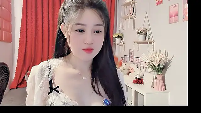 Bee-Cherry online show from June 2026 05:57:02 AM