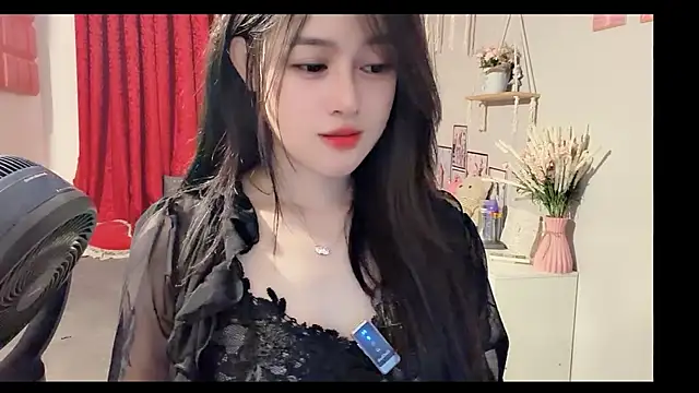 Bee-Cherry online show from June 2026 10:15:01 AM