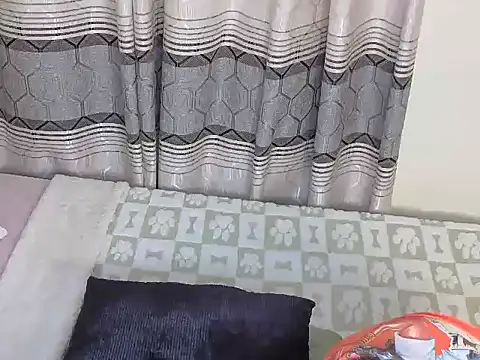 Blackcharmming online show from July 2026 04:21:01 AM