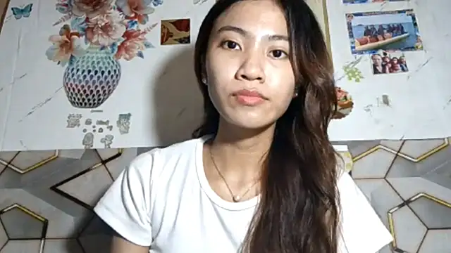 DeeannGunby online show from May 2026 03:42:01 PM