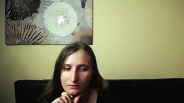Jenny smille  online show from June 2026 05:43:01 AM