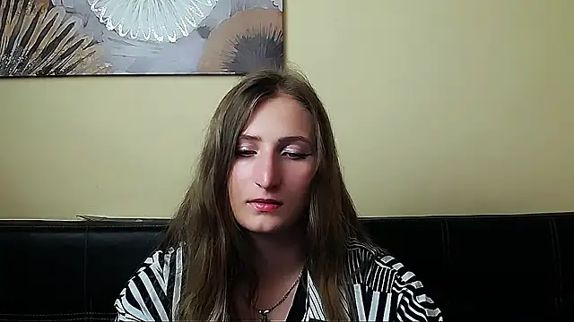 Jenny smille  online show from July 2026 05:42:02 AM