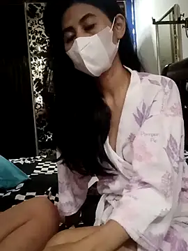 Snapshot of Alisaa0716 chatting on May 2026 06:47:02 PM Alisaa0716 online show from May 2026 06:47:02 PM