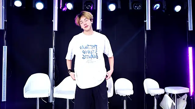 XT-YYDS-001 online show from July 2026 12:09:02 PM