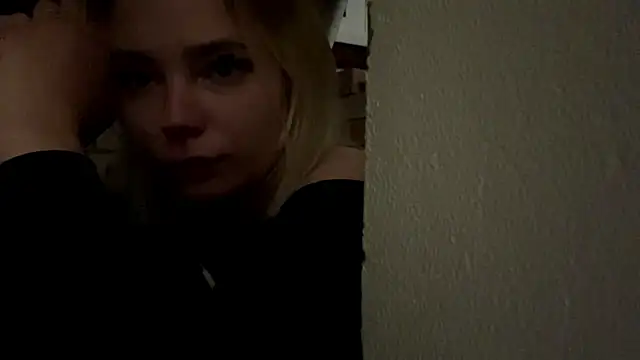 Snapshot of KimberliBaskerville chatting on July 2026 08:15:02 PM KimberliBaskerville online show from July 2026 08:15:02 PM