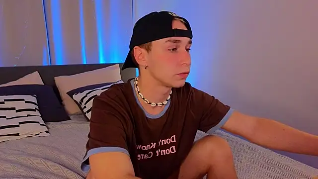 e1v1s online show from July 2026 09:14:02 PM