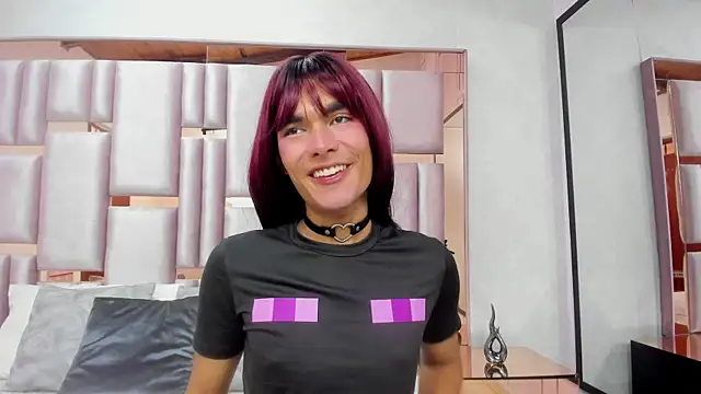MiaBuny online show from May 2026 07:53:02 PM