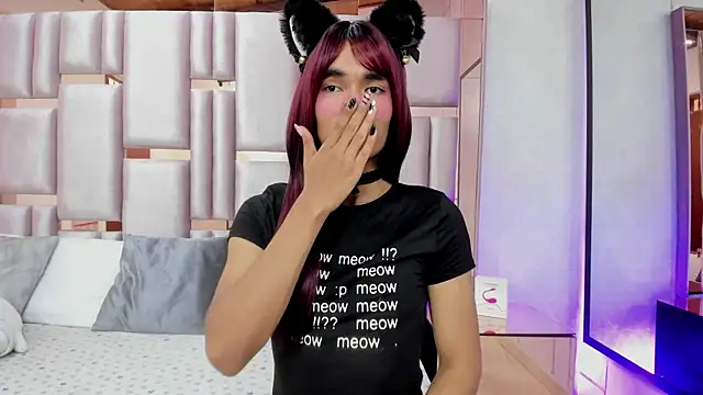 MiaBuny online show from June 2026 07:48:01 PM