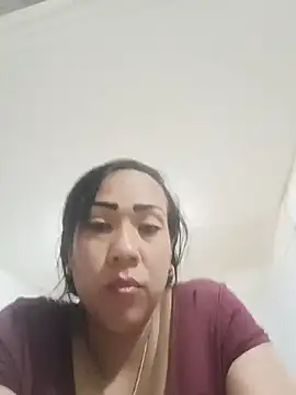 OliviaWilliamm online show from July 2026 08:23:02 PM