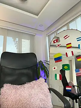 nicollett online show from June 2026 11:03:01 PM