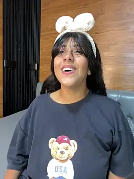 Alexia Lerner online show from July 2026 08:13:01 PM