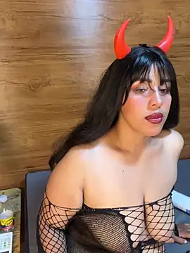 Alexia Lerner online show from July 2026 08:03:01 PM
