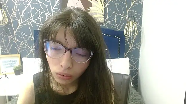 Allyshon  online show from May 2026 07:43:01 PM