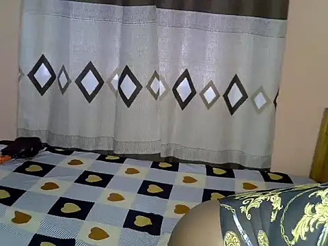 Snapshot of bootybaddie01 chatting on May 2026 05:37:02 AM bootybaddie01 online show from May 2026 05:37:02 AM