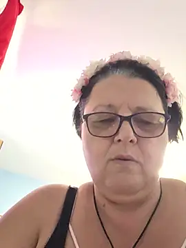 Diana Diafan online show from June 2026 12:18:02 PM