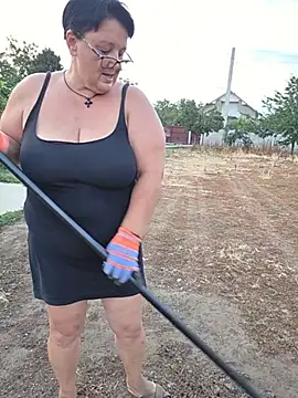 Diana Diafan online show from July 2026 05:37:01 PM