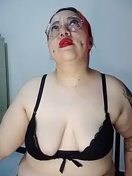 bruja sscarlata online show from June 2026 02:27:01 AM