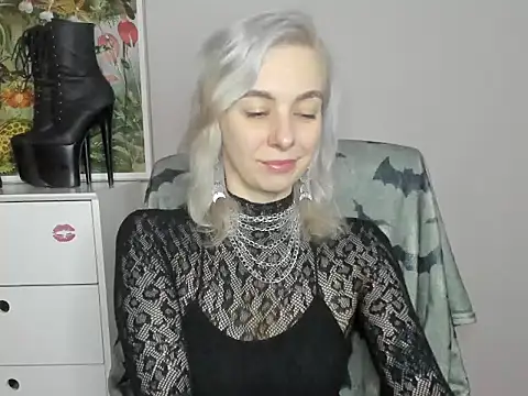 velvetanne online show from June 2026 06:26:02 AM