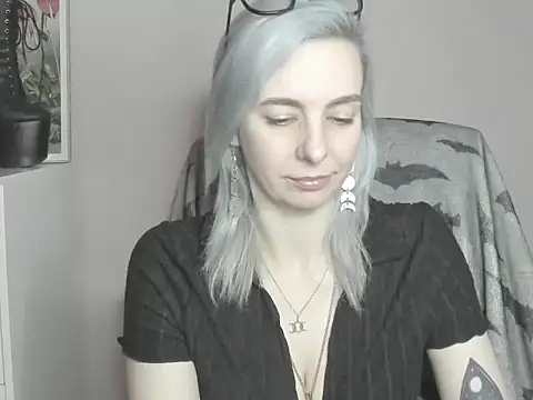 velvetanne online show from July 2026 06:38:01 AM