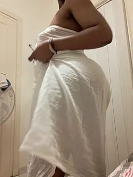 Cutechoco online show from June 2026 07:45:01 PM