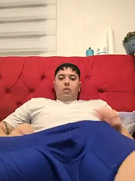 BodyGym18 online show from May 2026 08:35:02 PM