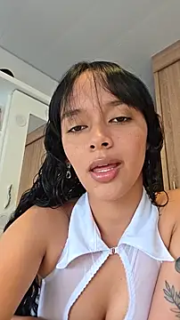 Snapshot of alicia_kiss_ chatting on June 2026 01:23:01 PM alicia kiss online show from June 2026 01:23:01 PM