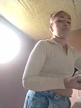 Sofia Hot- online show from July 2026 06:26:01 PM