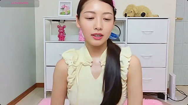 x-Ami-x online show from July 2026 02:31:01 AM