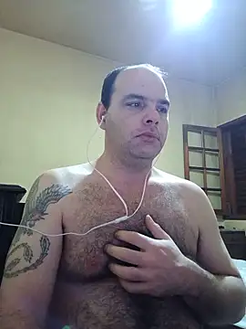 Safado700 online show from May 2026 02:41:01 AM