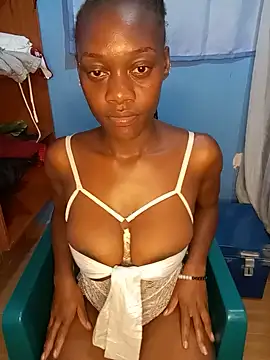 Paulahaze online show from June 2026 09:10:01 PM