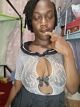 Paulahaze online show from July 2026 08:15:01 PM