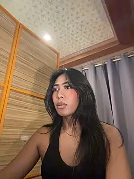 hugecock tamira online show from July 2026 06:32:02 PM