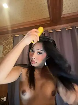 hugecock tamira online show from July 2026 02:53:02 AM