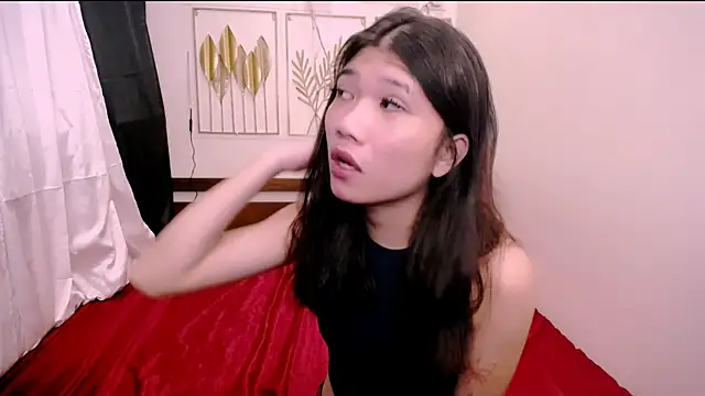 Snapshot of naughtygirl_lily chatting on June 2026 02:19:02 PM naughtygirl lily online show from June 2026 02:19:02 PM