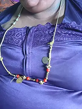 geetha431 online show from June 2026 06:01:01 AM