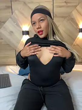 MiaBlonde1 online show from June 2026 11:05:01 AM