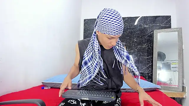 Camilo Contreras online show from May 2026 07:32:01 PM