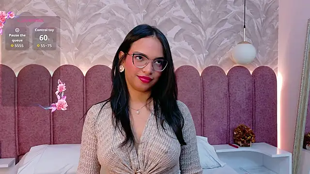 Maddy-Dove online show from June 2026 03:51:02 AM