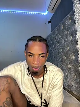 Jassielde26 online show from July 2026 10:17:01 PM