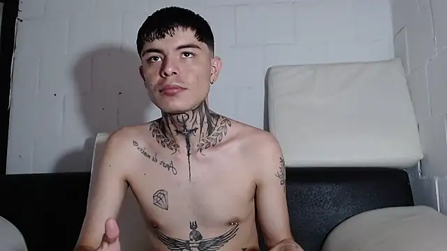 badboy-fox online show from May 2026 11:00:01 PM