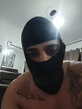 safadogozador1234 online show from August 2026 10:23:01 PM