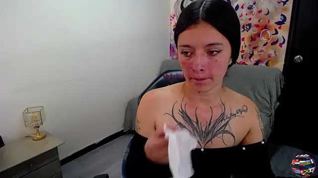 Lucia evans22 online show from June 2026 10:09:02 PM