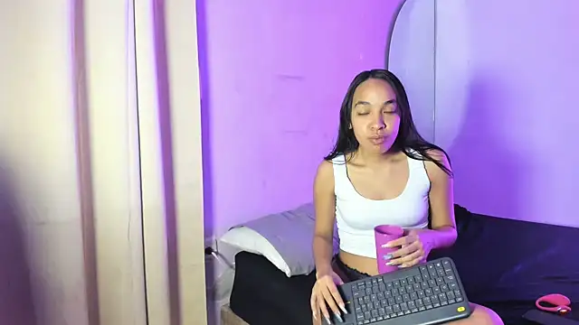 Teenssweet18 online show from July 2026 03:15:01 AM