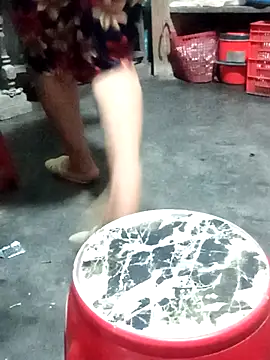 Bong sexy online show from June 2026 12:18:02 PM