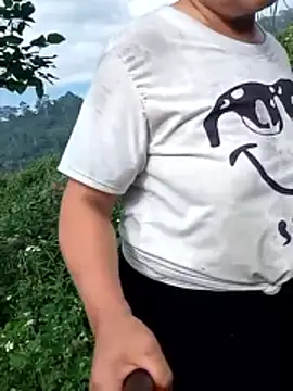 Bong sexy online show from June 2026 09:14:01 AM