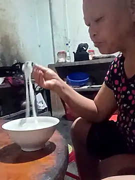 Bong sexy online show from July 2026 10:45:01 PM
